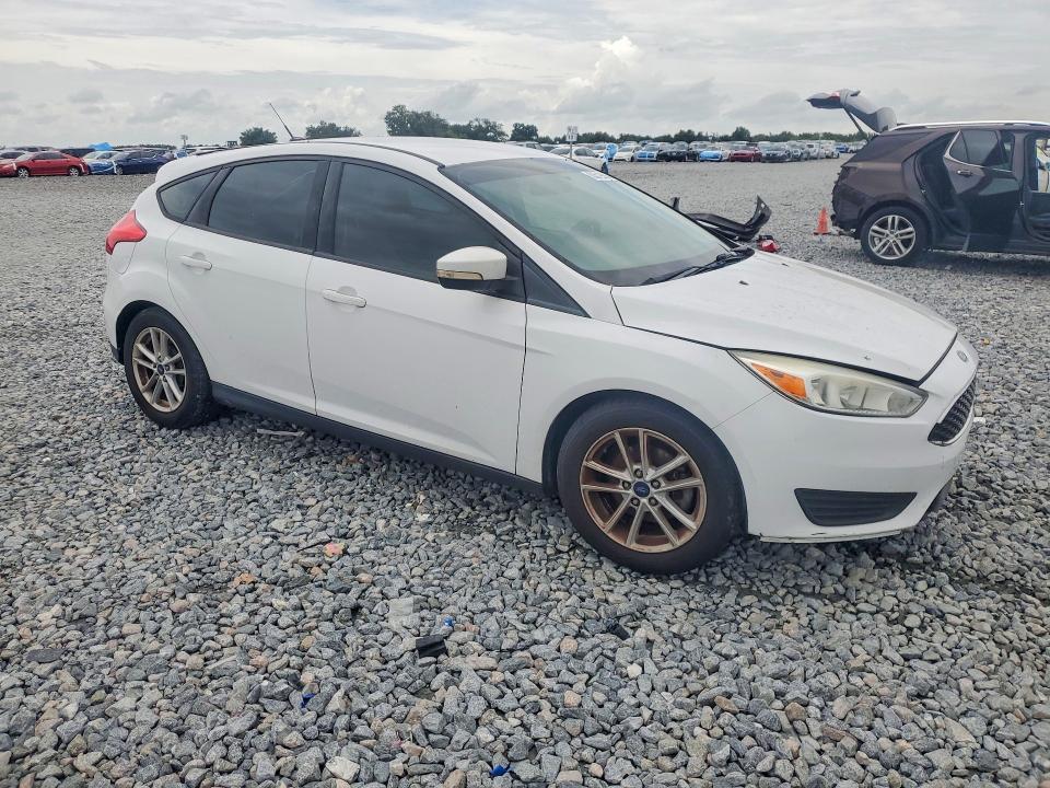 63519886 :رقم المزاد ، 1FADP3K29HL337926 vin ، 2017 Ford Focus مزاد بيع