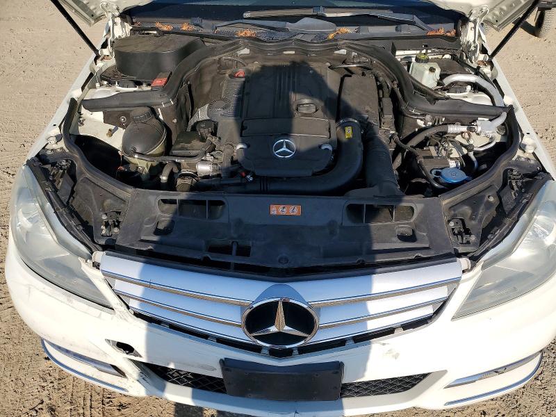 Продаж на аукціоні авто 2012 Mercedes-benz C, vin: WDDGF4HBXCA650260, номер лоту: 64241236