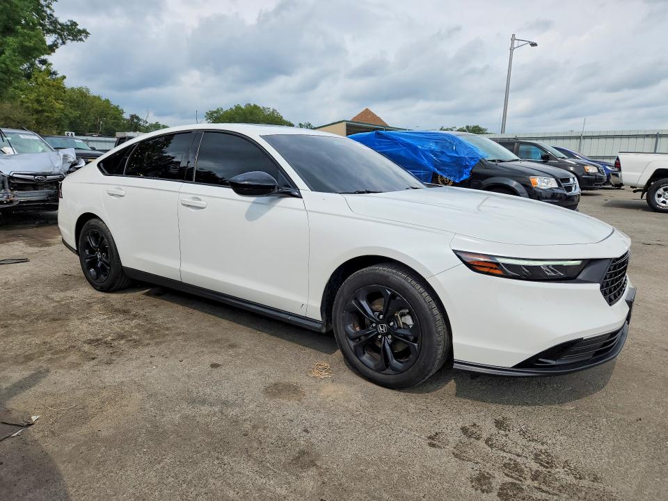 Продажа на аукционе авто 2025 Honda Accord, vin: 1HGCY1F43SA004452, номер лота: 66644986