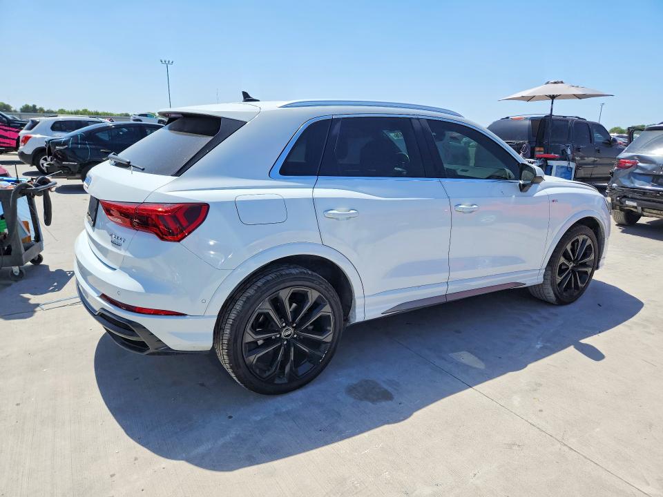 2021 Audi Q3 მანქანა იყიდება აუქციონზე, vin: WA1EECF35M1119389, აუქციონის ნომერი: 64151876