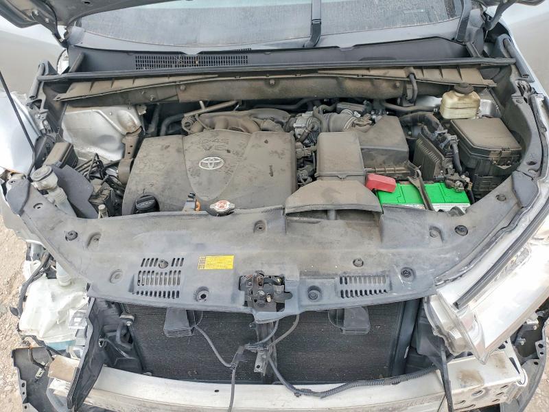 65960256 :رقم المزاد ، 5TDKZRFH2JS530386 vin ، 2018 Toyota Highlander مزاد بيع