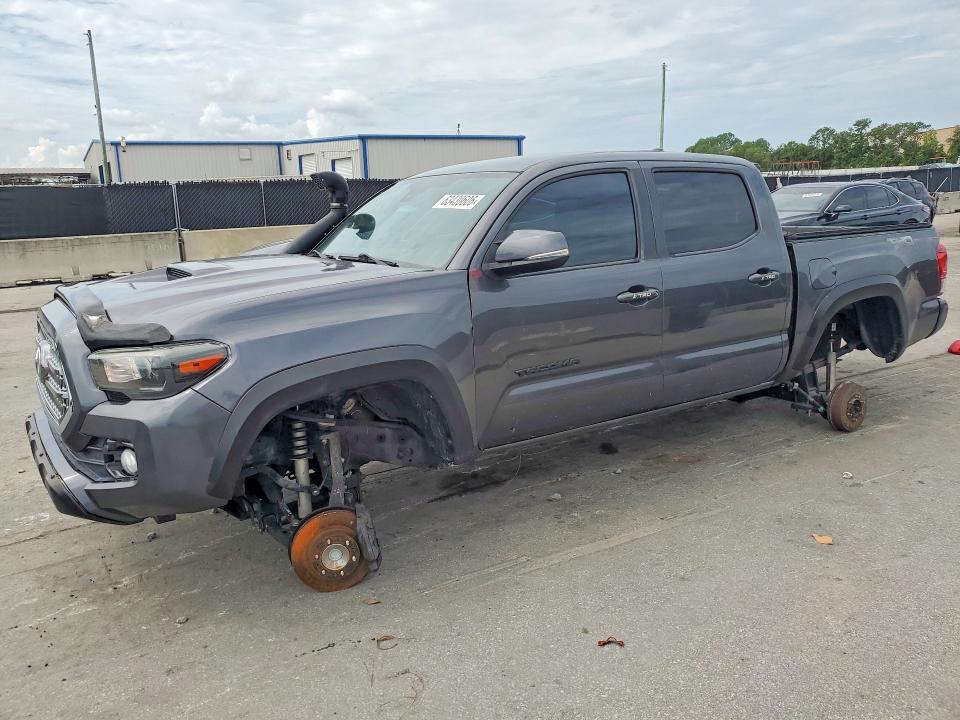 Продаж на аукціоні авто 2018 Toyota Tacoma, vin: 3TMAZ5CN7JM059169, номер лоту: 63430606