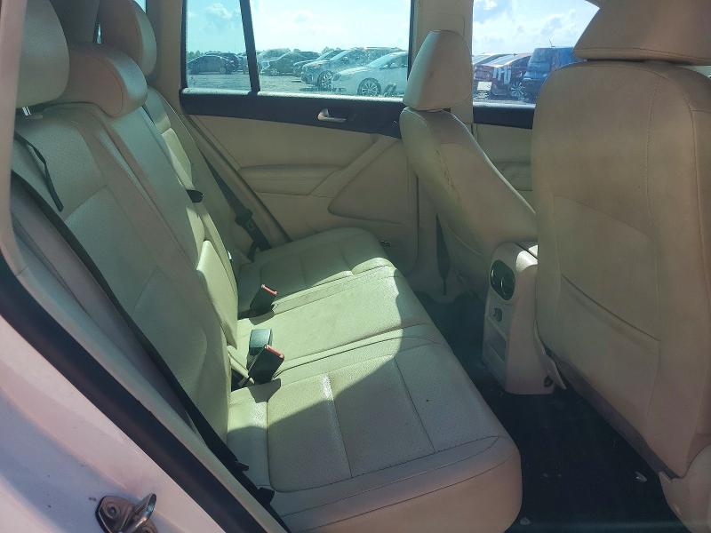 Продажа на аукционе авто 2015 Volkswagen Tiguan, vin: WVGAV7AX9FW593045, номер лота: 67083086