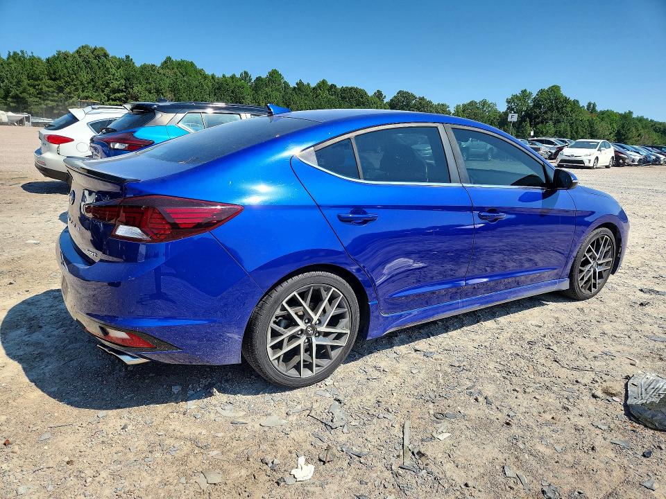 2020 Hyundai Elantra მანქანა იყიდება აუქციონზე, vin: KMHD04LB1LU993975, აუქციონის ნომერი: 65885326