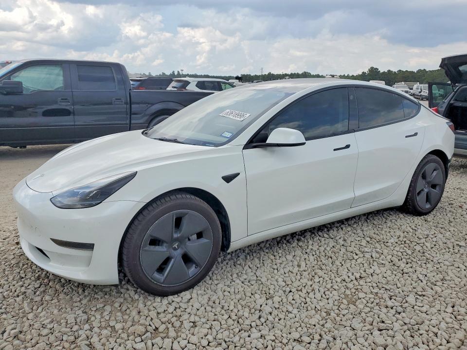 Auction sale of the 2023 Tesla Model 3, vin: 5YJ3E1EA5PF409712, lot number: 63618996