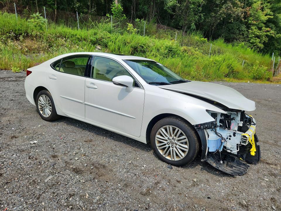 64192996 :رقم المزاد ، JTHBK1GGXF2152066 vin ، 2015 Lexus Es مزاد بيع