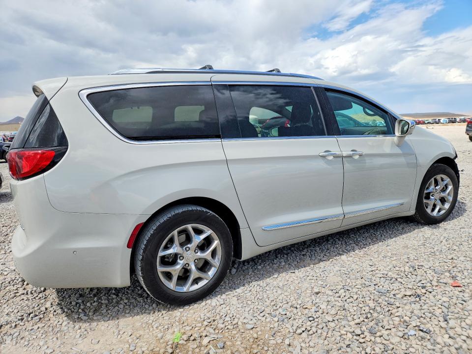 66819716 :رقم المزاد ، 2C4RC1GG5HR592598 vin ، 2017 Chrysler Pacifica مزاد بيع
