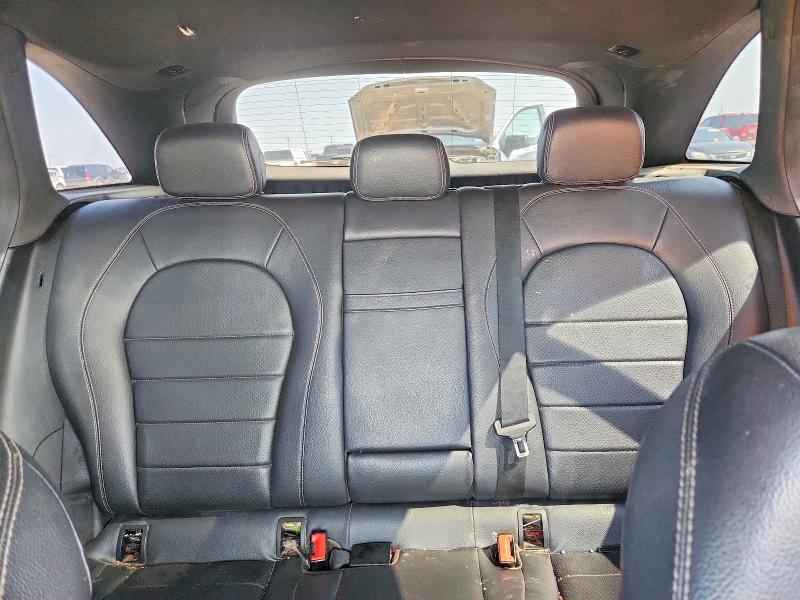 64545506 :رقم المزاد ، W1N0G8DB8MV296666 vin ، 2021 Mercedes-benz Glc مزاد بيع