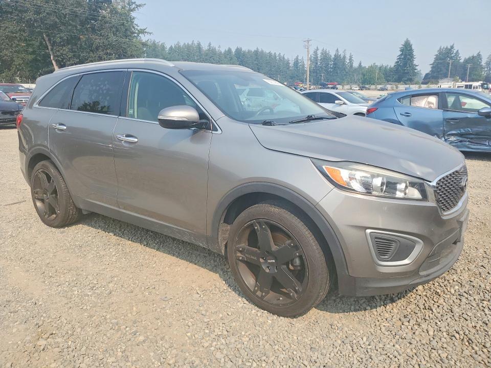 63914866 :رقم المزاد ، 5XYPG4A34GG018726 vin ، 2016 Kia Sorento مزاد بيع