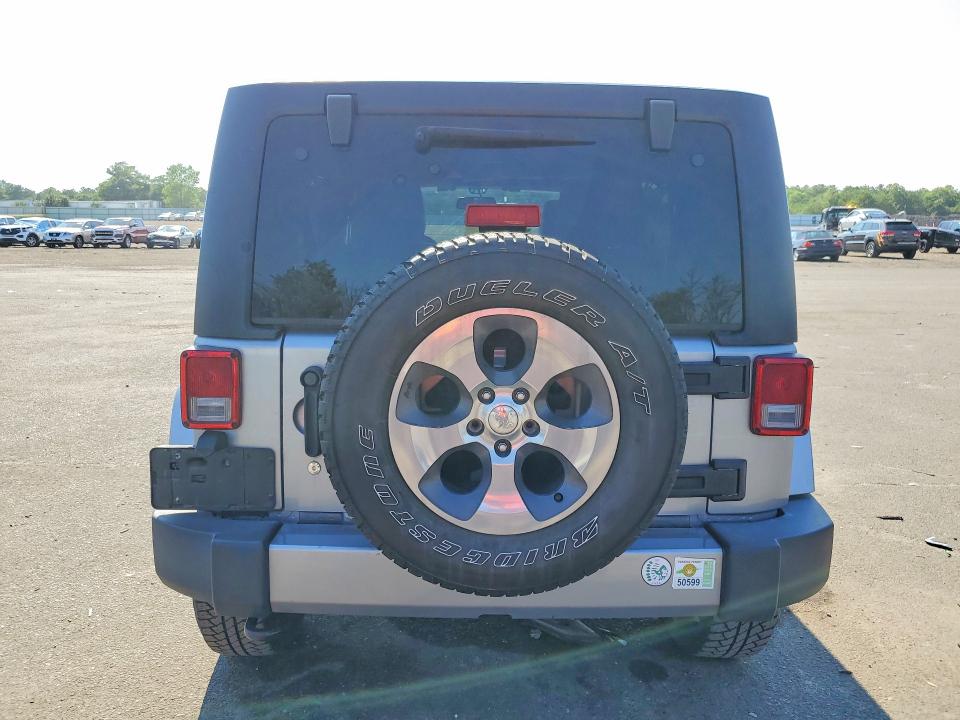 2017 Jeep Wrangler Unlimited მანქანა იყიდება აუქციონზე, vin: 1C4BJWEG5HL590169, აუქციონის ნომერი: 64384176