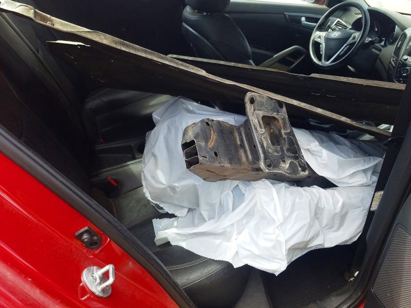 Продаж на аукціоні авто 2014 Hyundai Veloster, vin: KMHTC6AE3EU193967, номер лоту: 65190316