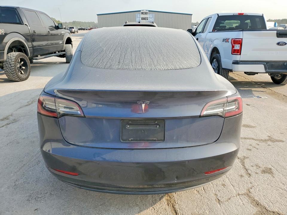 2020 Tesla Model 3 მანქანა იყიდება აუქციონზე, vin: 5YJ3E1EA7LF704997, აუქციონის ნომერი: 61755776