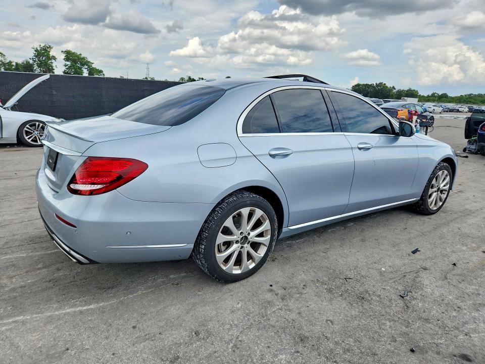 63704146 :رقم المزاد ، WDDZF4JB1JA344886 vin ، 2018 Mercedes-benz E مزاد بيع
