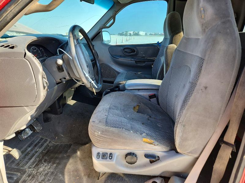 63672296 :رقم المزاد ، 1FTRX17L11NA09206 vin ، 2001 Ford F150 مزاد بيع