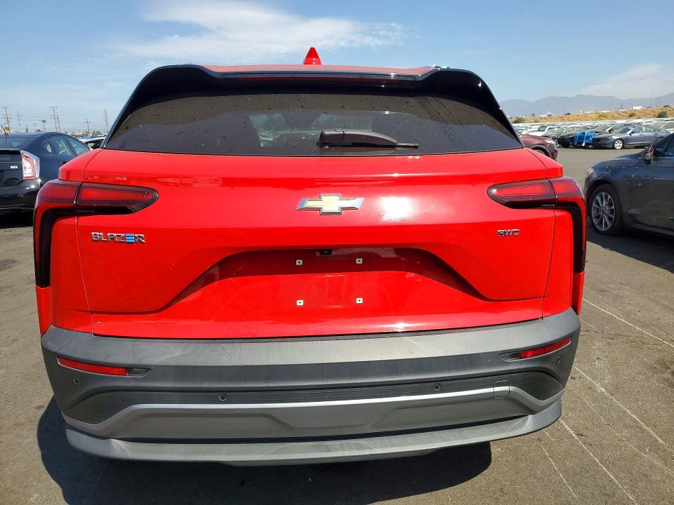 64514526 :رقم المزاد ، 3GNKDBRJ2RS218796 vin ، 2024 Chevrolet Blazer مزاد بيع