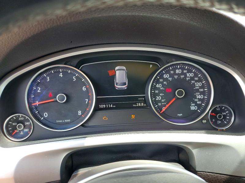 Продаж на аукціоні авто 2017 Volkswagen Touareg, vin: WVGGF7BP6HD005915, номер лоту: 63697076