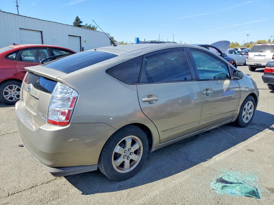 65585536 :رقم المزاد ، JTDKB20UX83375017 vin ، 2008 Toyota Prius مزاد بيع