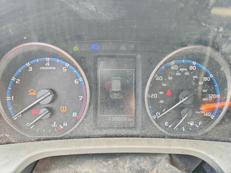 Продажа на аукционе авто 2017 Toyota Rav4, vin: 2T3RFREV3HW613770, номер лота: 64479966