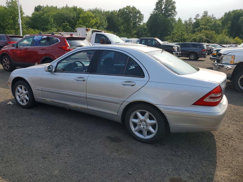 2001 Mercedes-benz C მანქანა იყიდება აუქციონზე, vin: WDBRF61J21F131458, აუქციონის ნომერი: 64264116