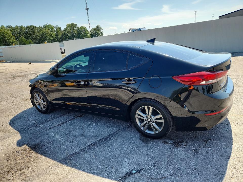 66234076 :رقم المزاد ، 5NPD84LF4HH110016 vin ، 2017 Hyundai Elantra مزاد بيع