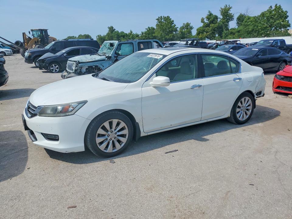 Продаж на аукціоні авто 2014 Honda Accord, vin: 1HGCR2F70EA042352, номер лоту: 64329616