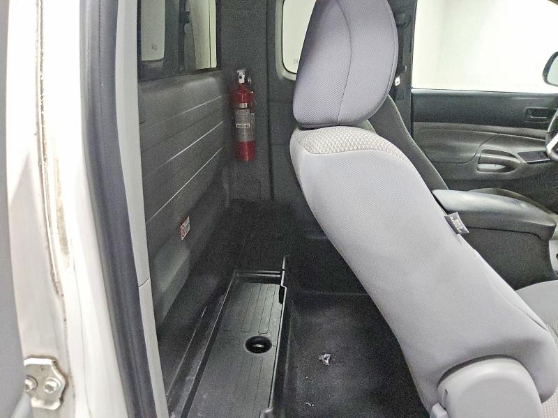 Aukcja sprzedaży 2015 Toyota Tacoma, vin: 5TFTX4CN1FX056813, numer aukcji: 63525246