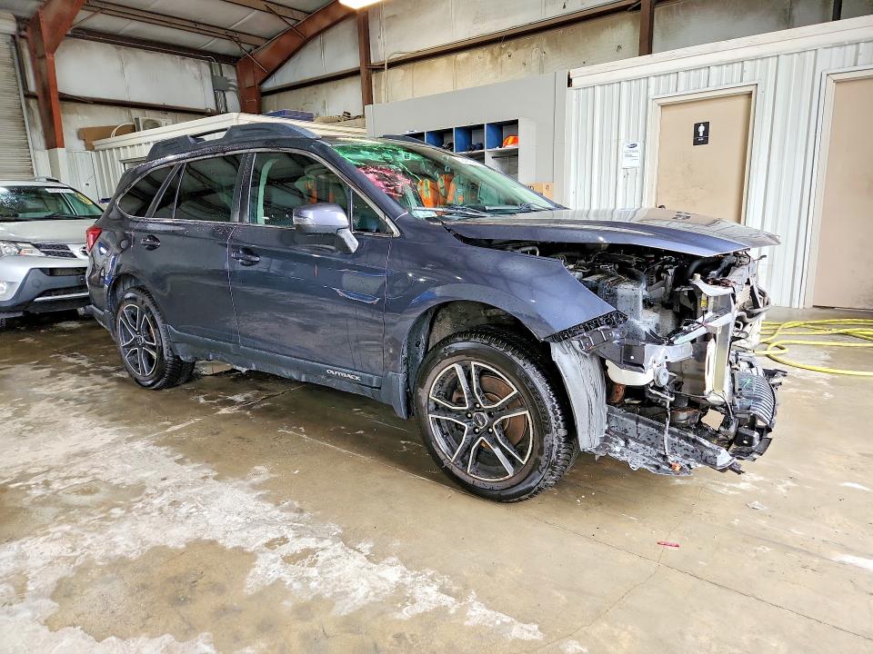 62465386 :رقم المزاد ، 4S4BSENC4H3301511 vin ، 2017 Subaru Outback مزاد بيع