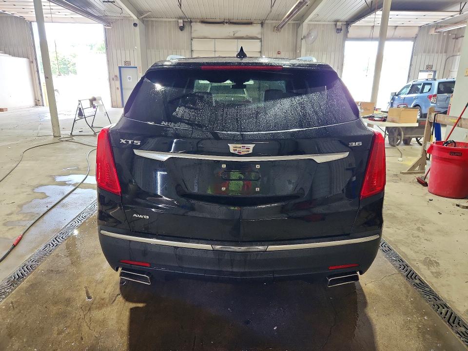 66293066 :رقم المزاد ، 1GYKNDRS3HZ298034 vin ، 2017 Cadillac Xt5 مزاد بيع