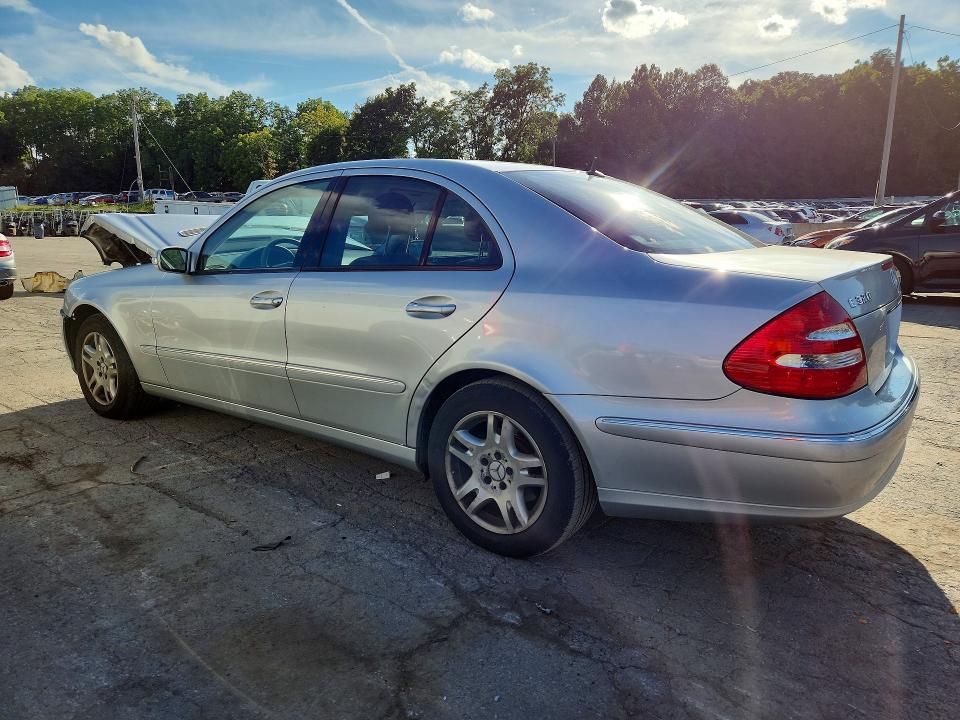 2003 Mercedes-benz E მანქანა იყიდება აუქციონზე, vin: WDBUF65J63A164760, აუქციონის ნომერი: 66705156