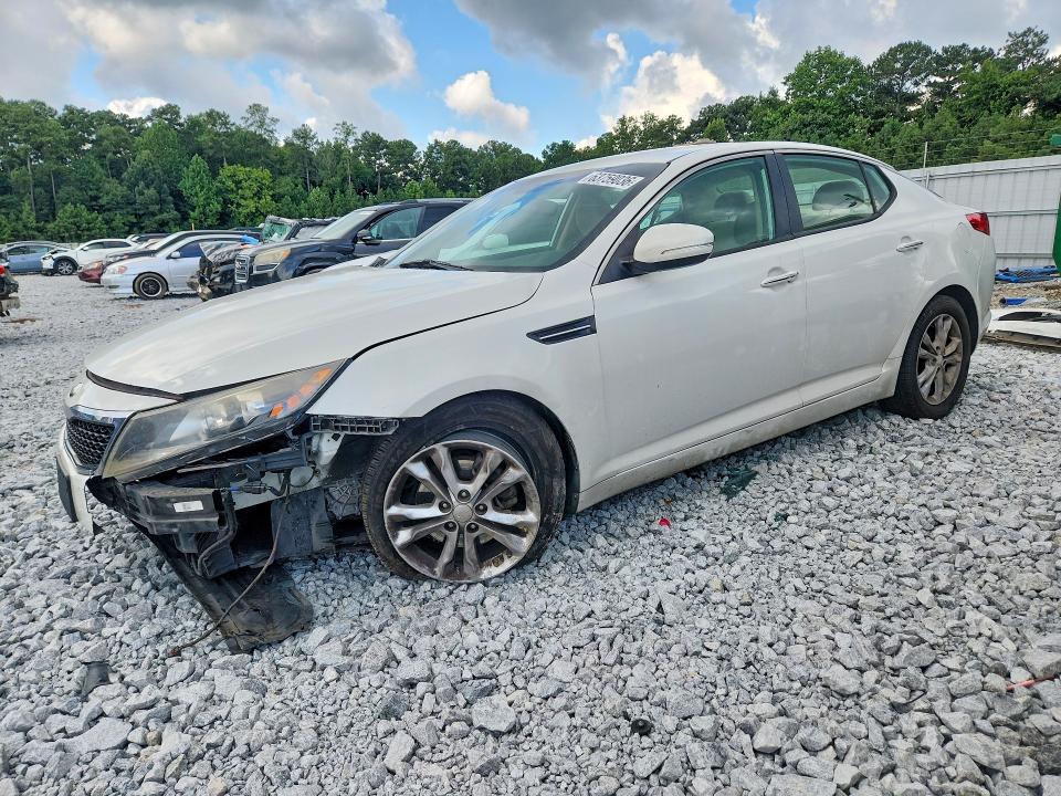 2013 Kia Optima მანქანა იყიდება აუქციონზე, vin: 5XXGM4A70DG123596, აუქციონის ნომერი: 63759036