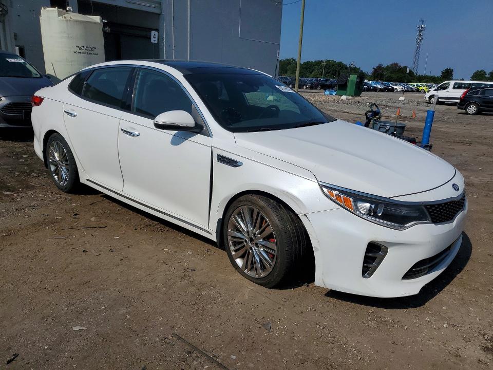 64556516 :رقم المزاد ، 5XXGV4L2XGG069713 vin ، 2016 Kia Optima مزاد بيع