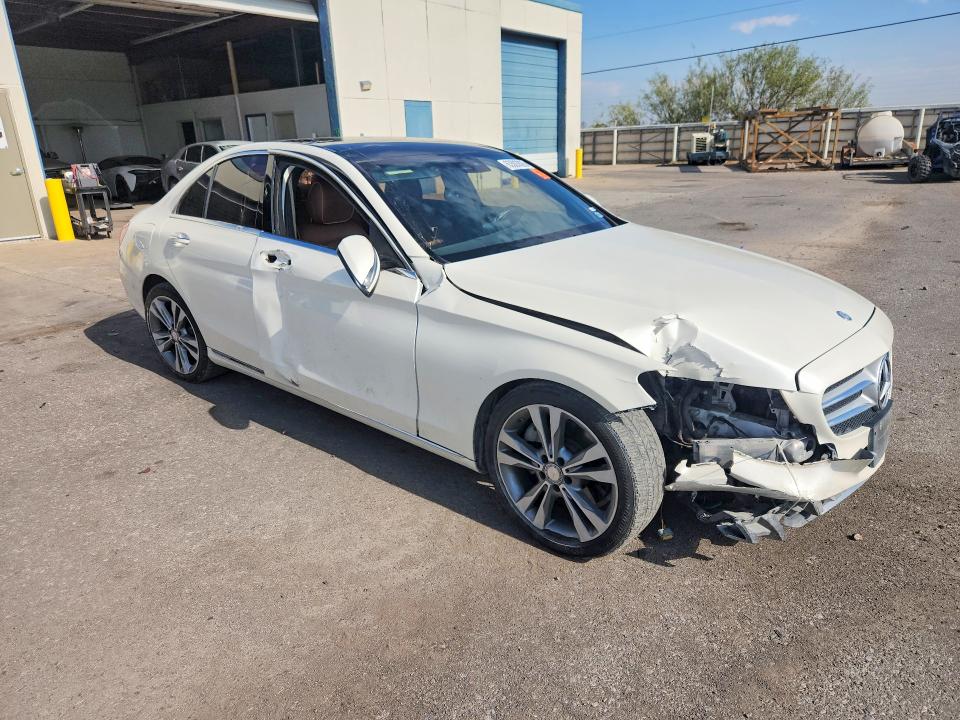 Продажа на аукционе авто 2017 Mercedes-benz C, vin: 55SWF4JB7HU196370, номер лота: 63503826