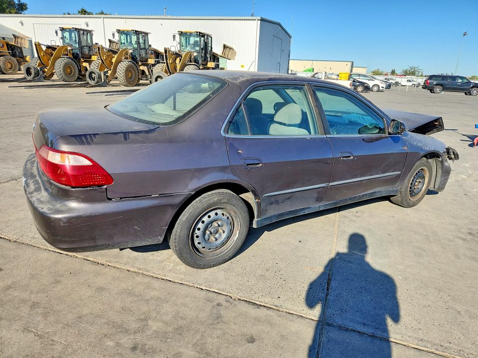 64139466 :رقم المزاد ، JHMCG6658XC017702 vin ، 1999 Honda Accord مزاد بيع