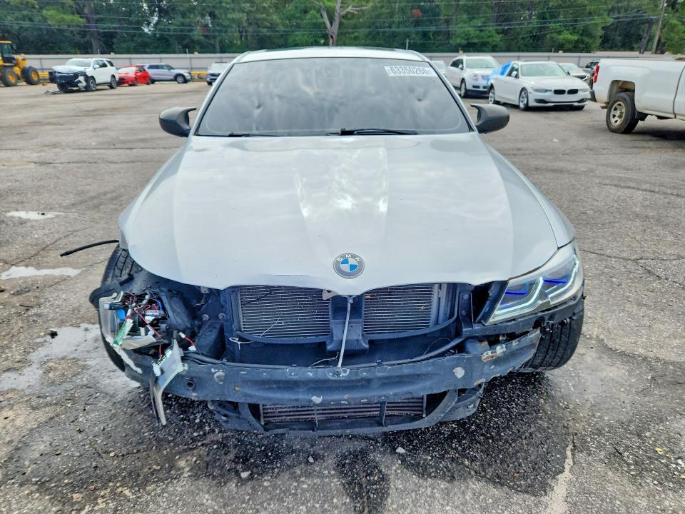 63350266 :رقم المزاد ، WBAPM5C51BE435801 vin ، 2011 Bmw 335 مزاد بيع