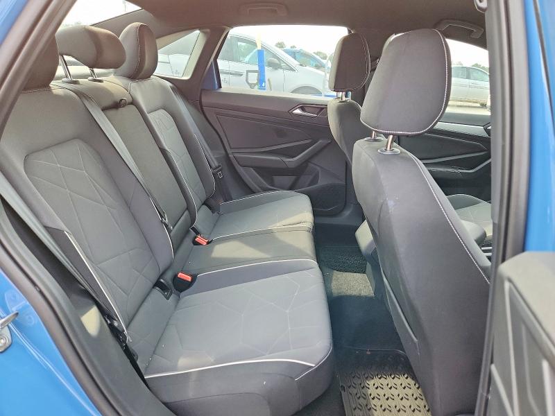 Aukcja sprzedaży 2025 Volkswagen Jetta, vin: 3VWBX7BU6SM103756, numer aukcji: 64826096