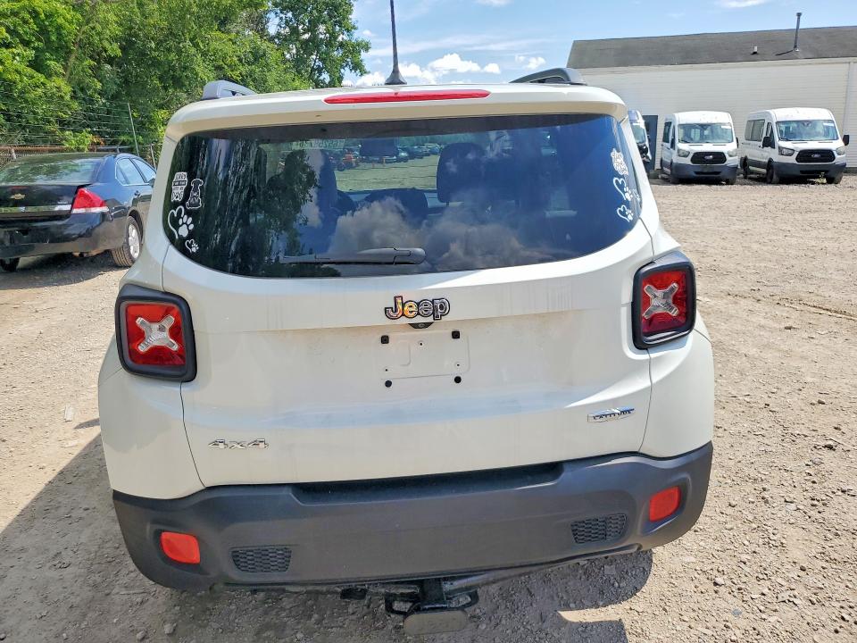Продаж на аукціоні авто 2015 Jeep Renegade, vin: ZACCJBBT0FPB55940, номер лоту: 65258736