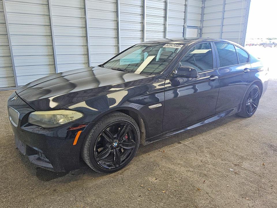 2011 Bmw 550 მანქანა იყიდება აუქციონზე, vin: WBAFR9C50BDV58161, აუქციონის ნომერი: 63941446
