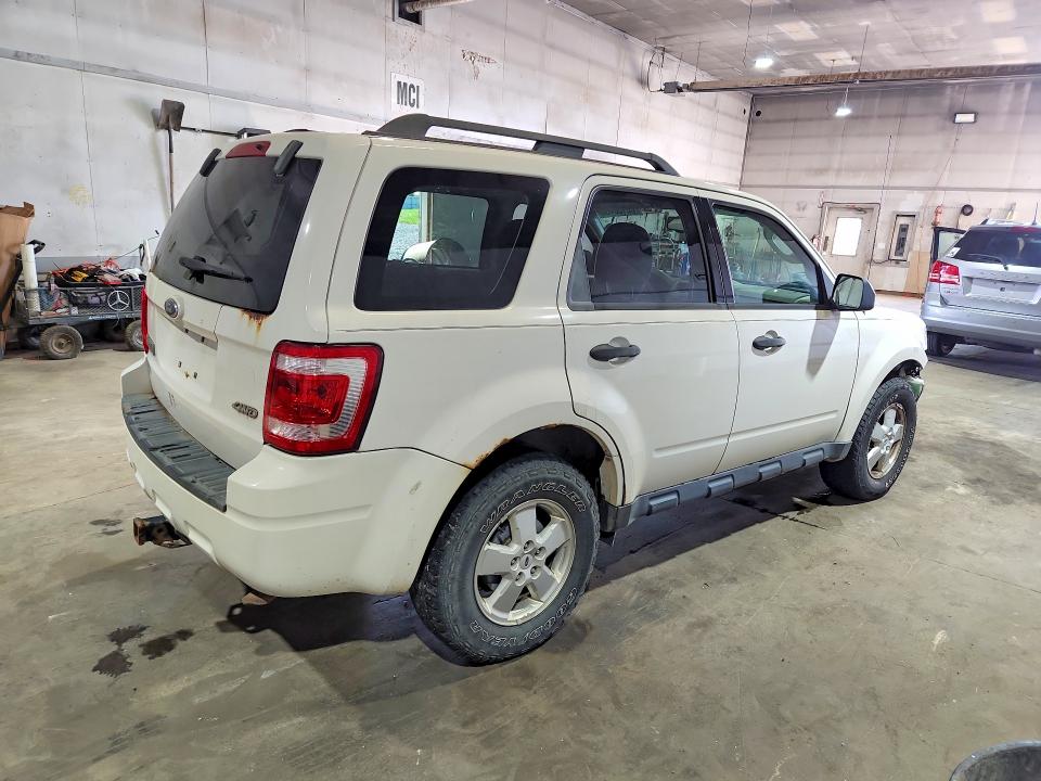 2009 Ford Escape მანქანა იყიდება აუქციონზე, vin: 1FMCU93709KA20583, აუქციონის ნომერი: 66130486