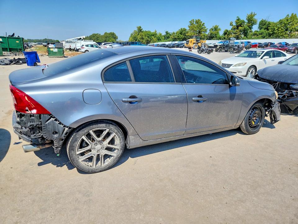 66446666 :رقم المزاد ، YV126MFL7H2422518 vin ، 2017 Volvo S60 مزاد بيع