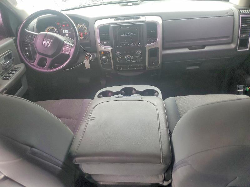64315366 :رقم المزاد ، 1C6RR6LT8JS161165 vin ، 2018 Ram 1500 مزاد بيع
