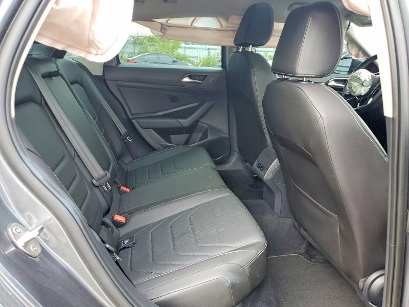 64209066 :رقم المزاد ، 3VWG57BU7MM071706 vin ، 2021 Volkswagen Jetta مزاد بيع