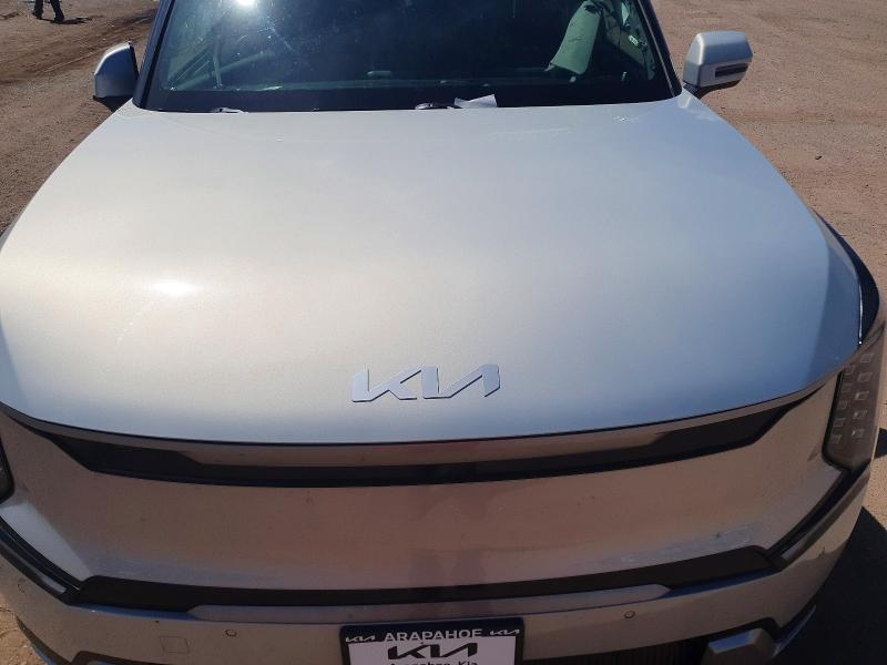 64631116 :رقم المزاد ، KNDADFS5XR6028791 vin ، 2024 Kia Ev9 مزاد بيع