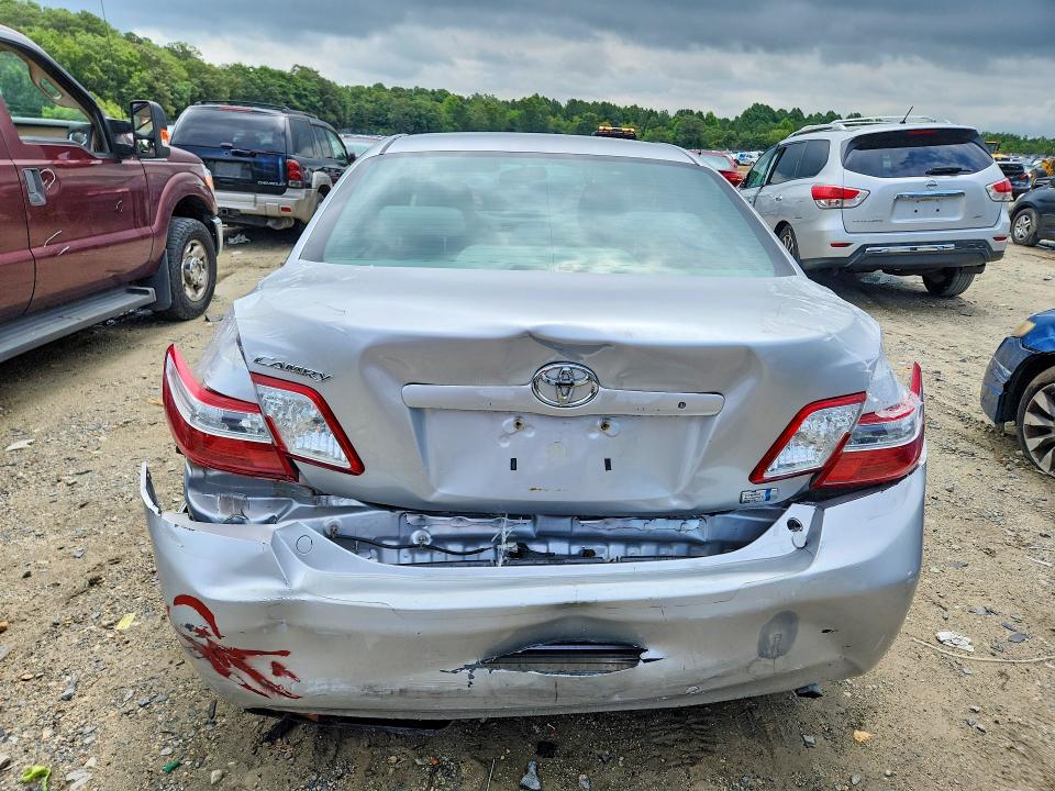 62585606 :رقم المزاد ، 4T1BB46KX8U058121 vin ، 2008 Toyota Camry مزاد بيع