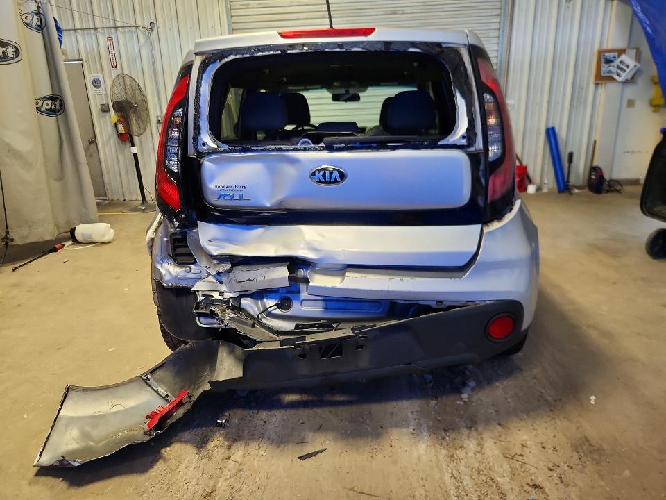 Продажа на аукционе авто 2018 Kia Soul, vin: KNDJN2A25J7585877, номер лота: 65340496