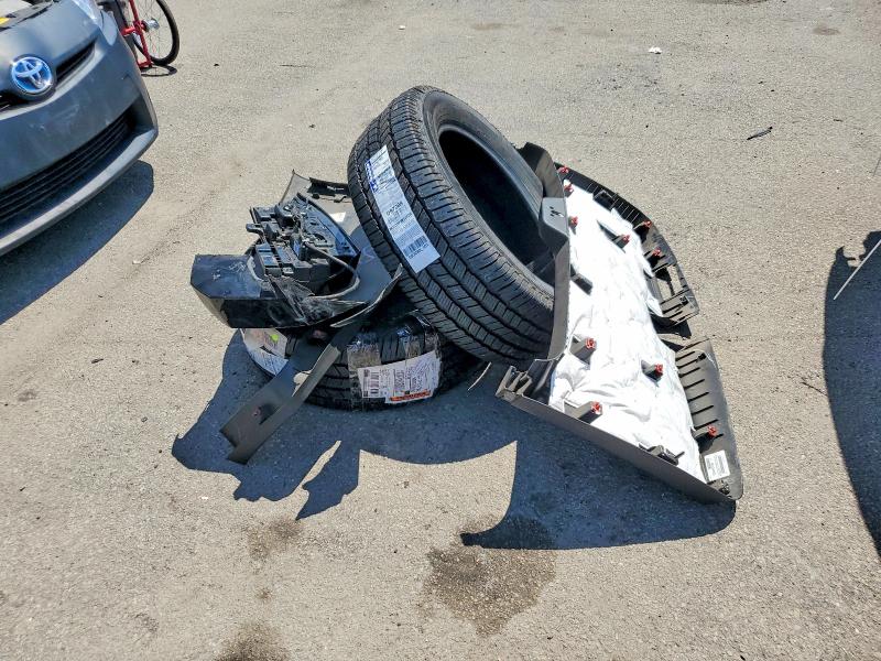 2016 Chevrolet Suburban მანქანა იყიდება აუქციონზე, vin: 1GNSKJKC1GR160952, აუქციონის ნომერი: 63497976