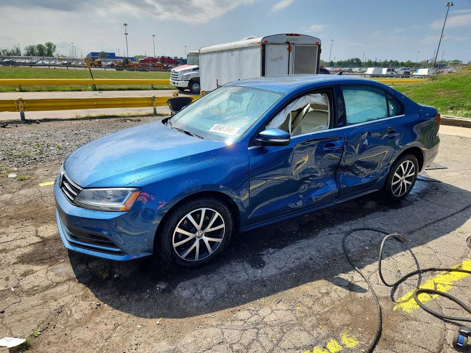 2017 Volkswagen Jetta მანქანა იყიდება აუქციონზე, vin: 3VWDB7AJ6HM383699, აუქციონის ნომერი: 65481946