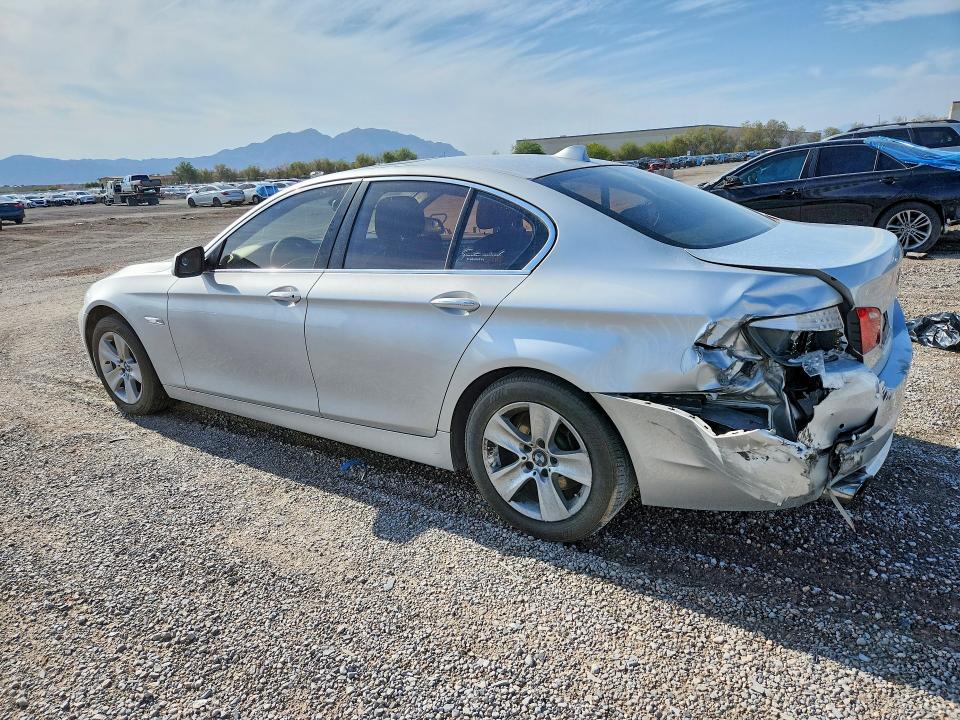 56879646 :رقم المزاد ، WBAXG5C5XCDY28744 vin ، 2012 Bmw 528 مزاد بيع