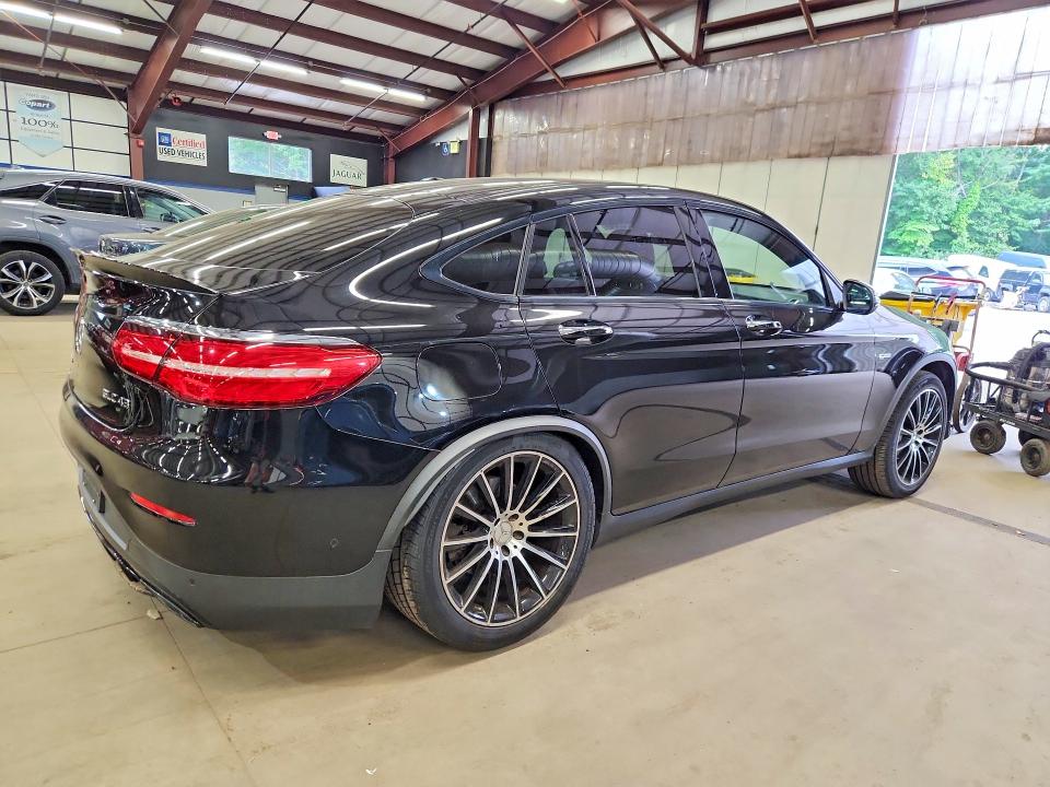67076306 :رقم المزاد ، WDC0J6EB9KF495996 vin ، 2019 Mercedes-benz Glc Coupe مزاد بيع