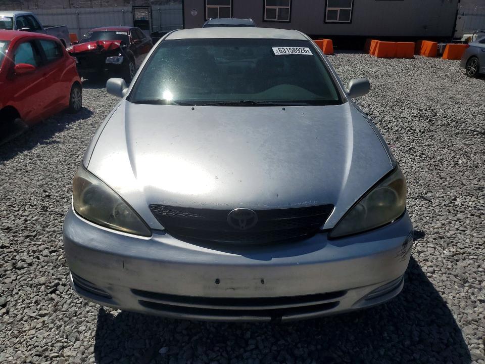 63158926 :رقم المزاد ، 4T1BE32K04U327907 vin ، 2004 Toyota Camry مزاد بيع