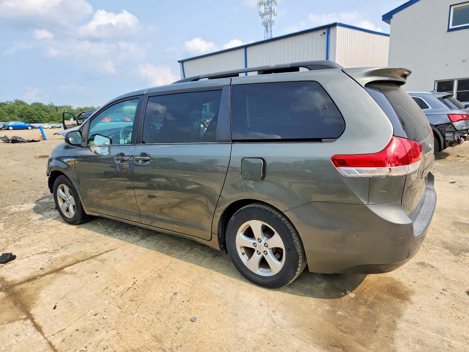 Aukcja sprzedaży 2011 Toyota Sienna, vin: 5TDKK3DC5BS034623, numer aukcji: 64808176